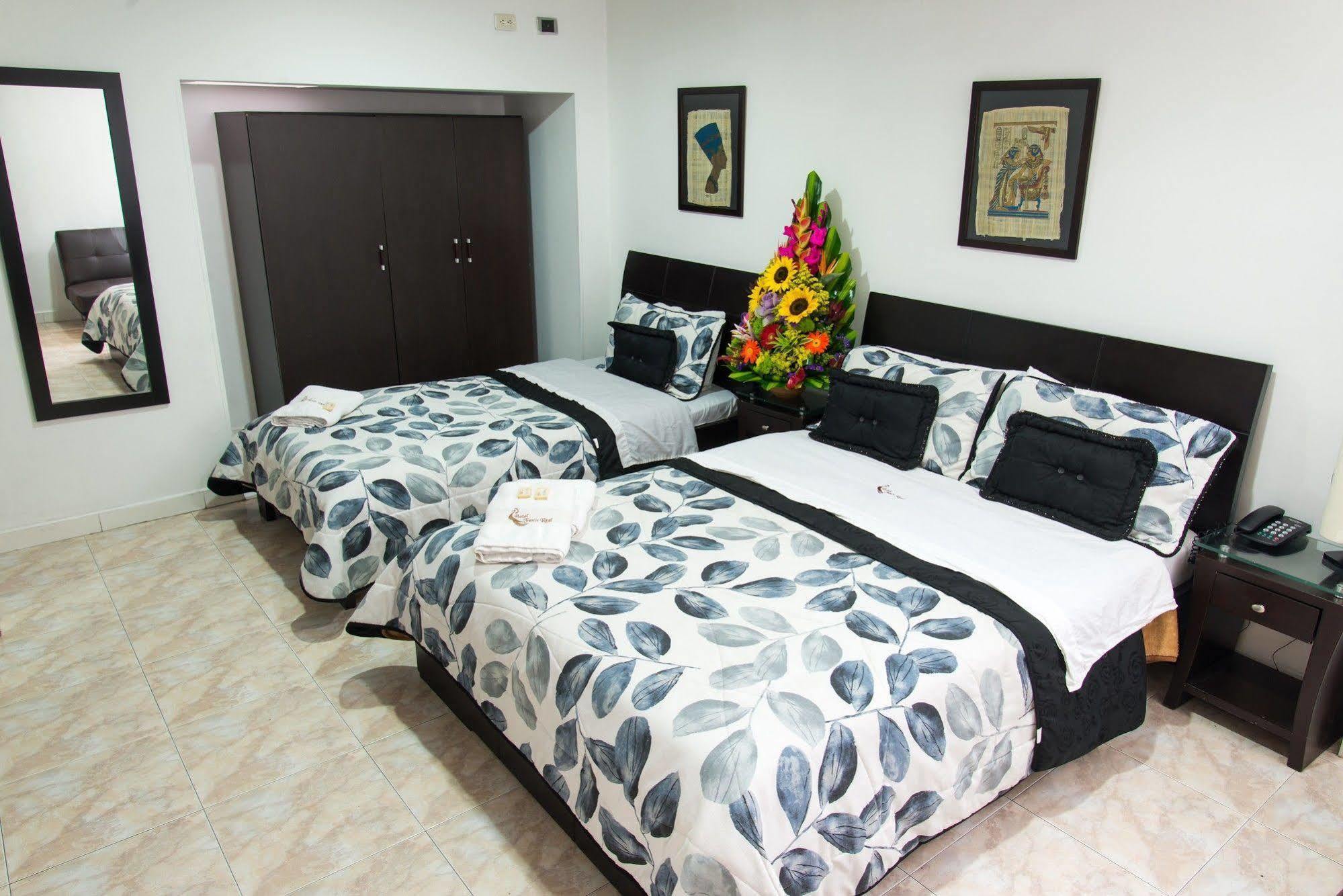 בוגוטה Hotel Fenix Real מראה חיצוני תמונה