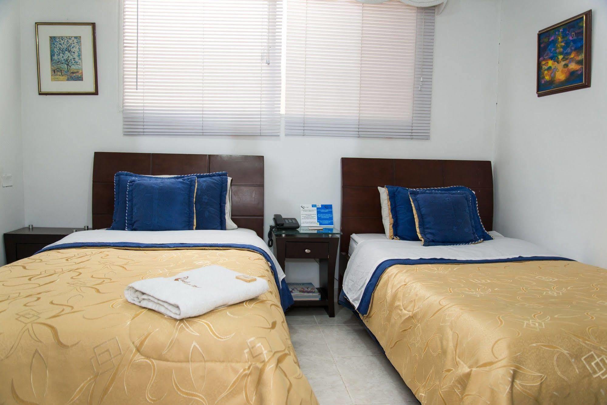 בוגוטה Hotel Fenix Real מראה חיצוני תמונה