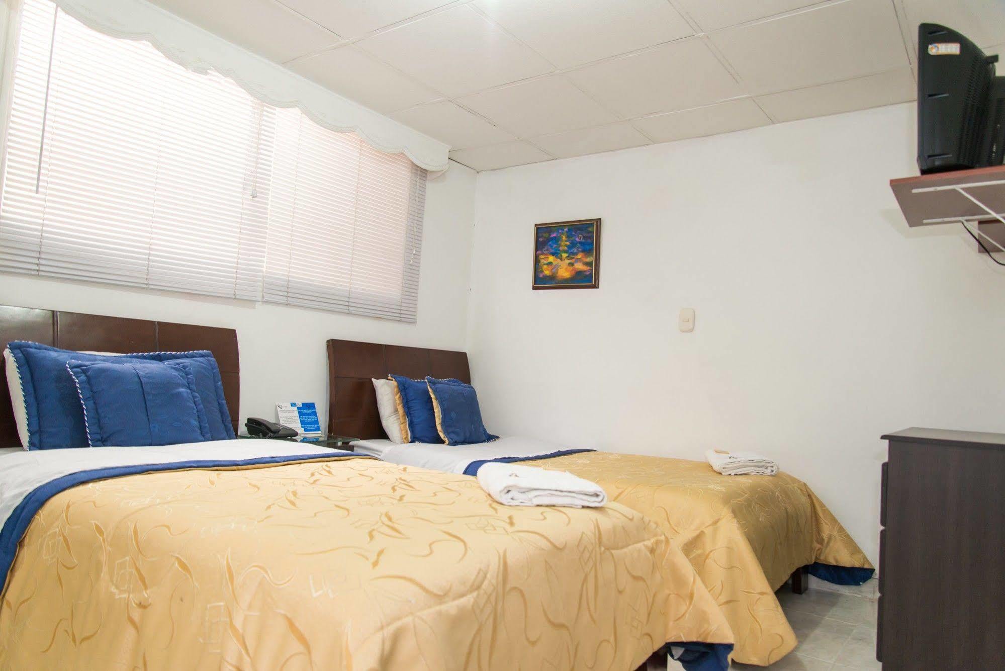 בוגוטה Hotel Fenix Real מראה חיצוני תמונה