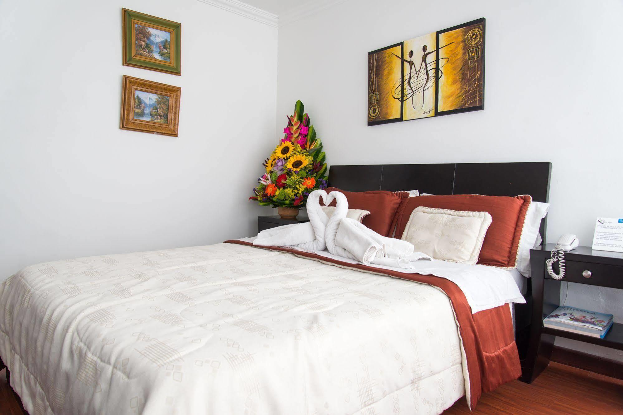 בוגוטה Hotel Fenix Real מראה חיצוני תמונה